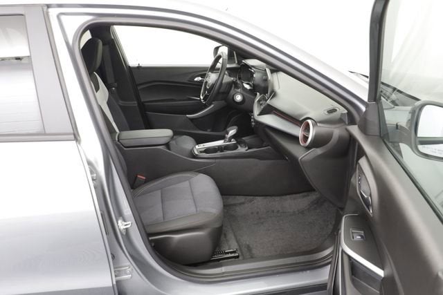 2025 Chevrolet Trax RS - Photo 19