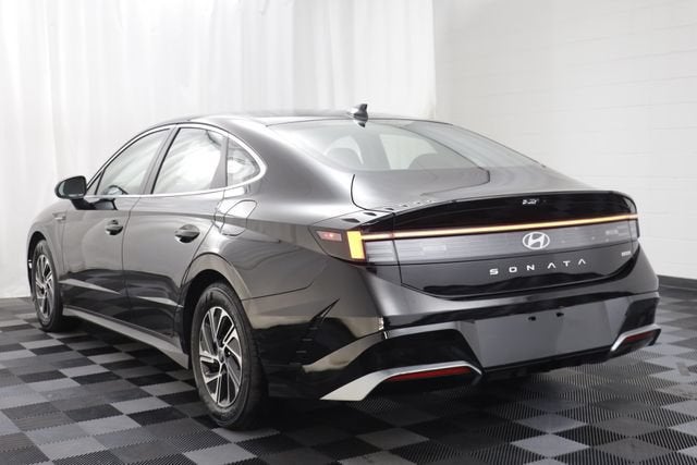 2026 Hyundai Sonata Hybrid Blue