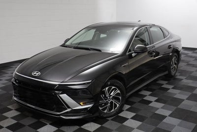 2026 Hyundai Sonata Hybrid Blue